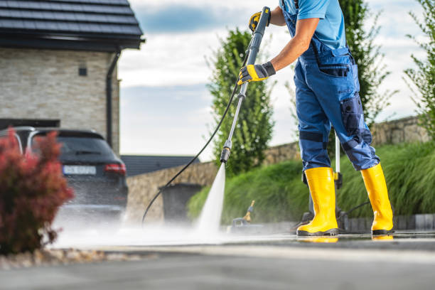 Best Solar Panel Cleaning  in Avon, OH